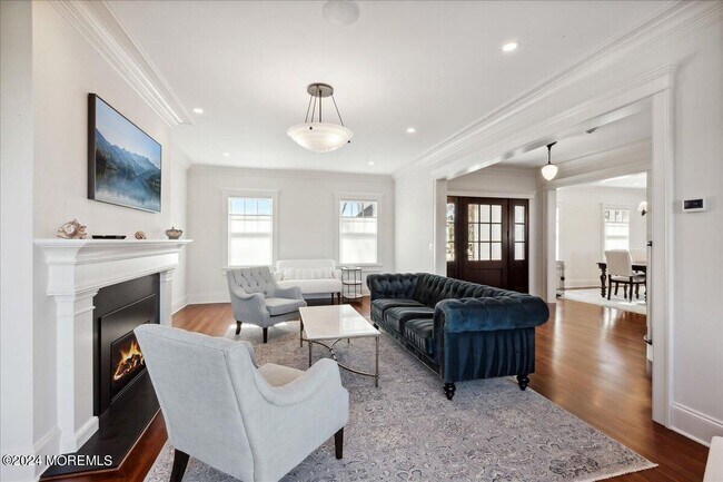 Building Photo - 102 Inlet Terrace