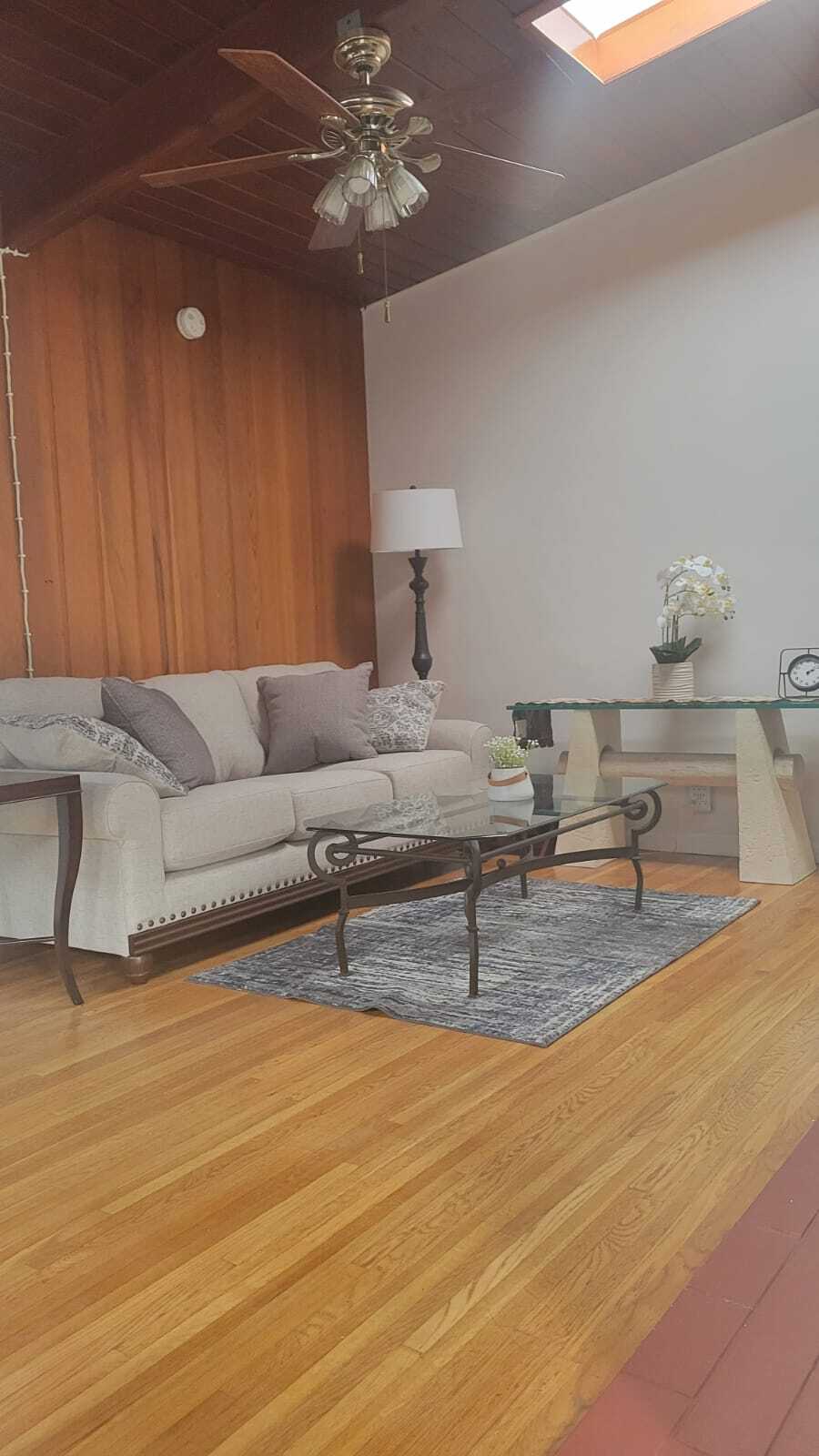 Building Photo - 1430 Manhattan Beach Blvd