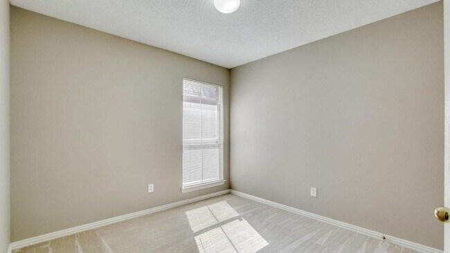 Building Photo - 9316 Preston Trail