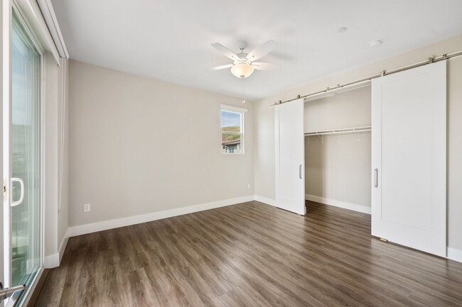 Building Photo - 4394 Paxton Pl