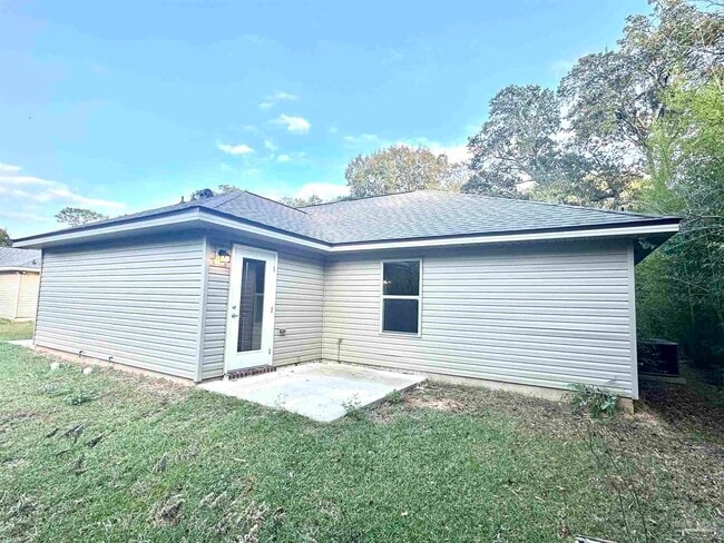 Building Photo - 7797 Ira Dr