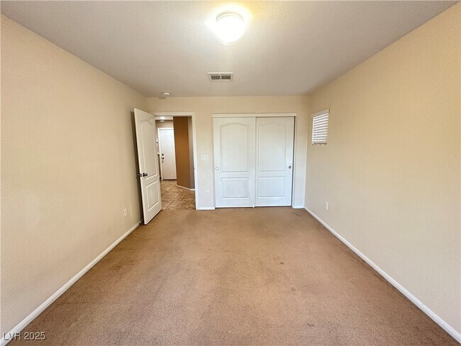 Building Photo - 10604 Nantucket Ridge Ave