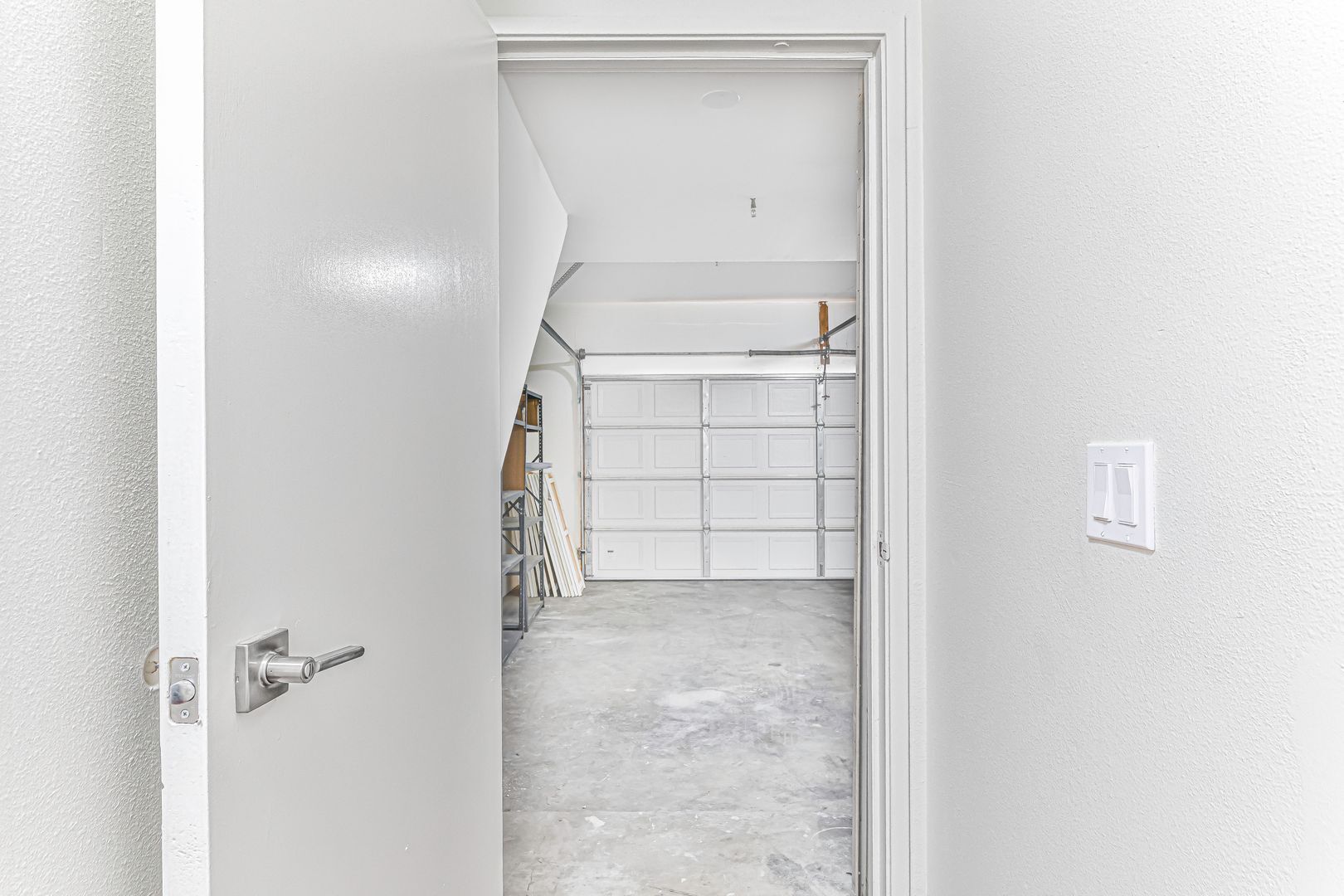 Building Photo - 402 California St