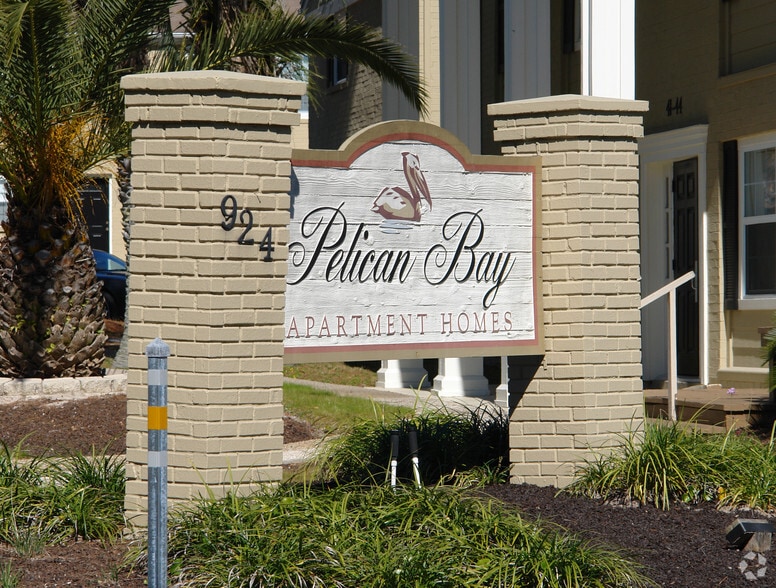 Primary Photo - Pelican Bay Apartment Homes