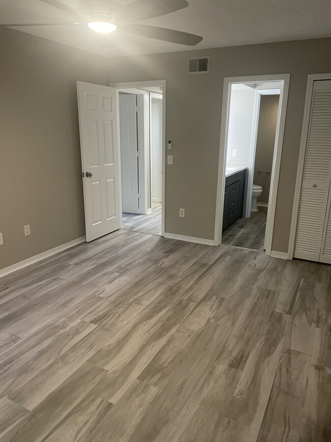 Building Photo - 4671 Pembrook Pl