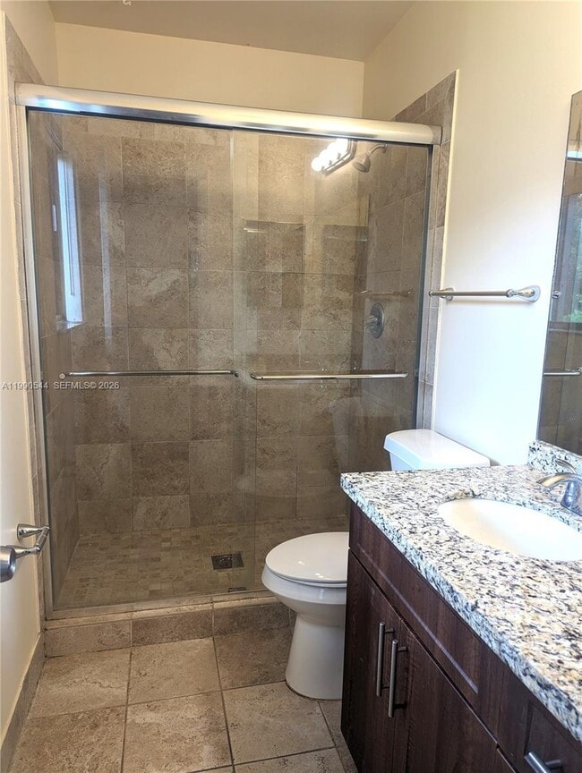 Building Photo - 453 Lakeview Dr