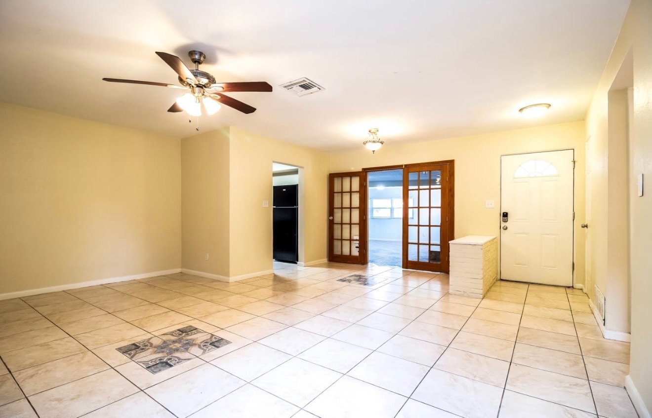 Building Photo - 2313 Dunbury Ct
