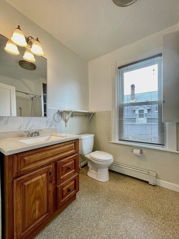 Building Photo - 182 Pine St