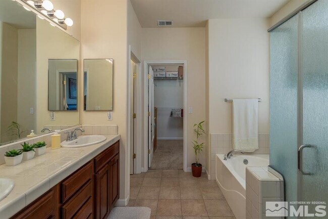 Building Photo - 10845 Dancing Aspen Dr