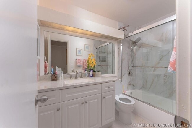 Building Photo - 4587 Carambola Cir S