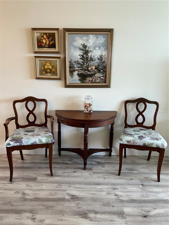 Building Photo - 4775 Cove Cir