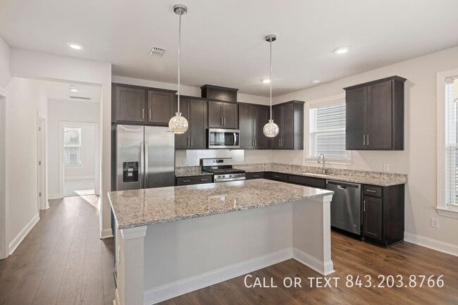 Building Photo - 803 Lachicotte Creek Dr