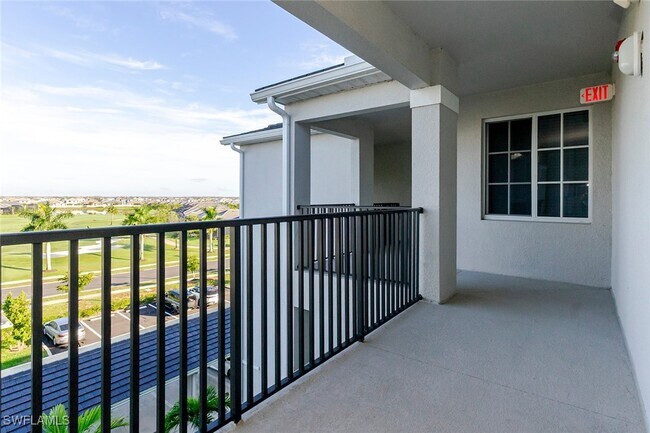 Building Photo - 5527 Double Eagle Cir