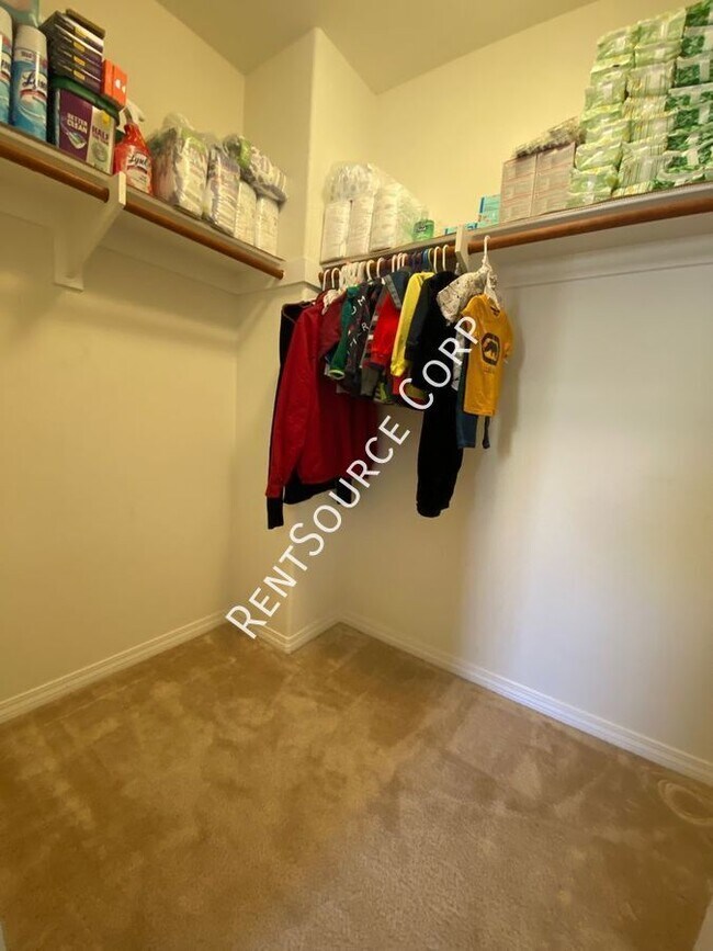Building Photo - 28408 Camino Del Arte Dr