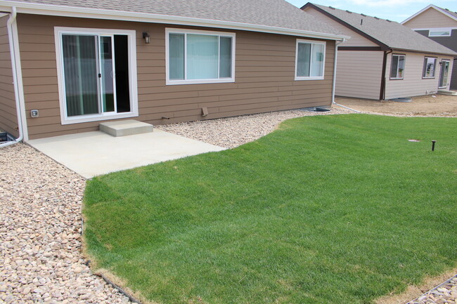 Building Photo - 3 bedroom, 2 bath in Severance!