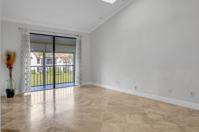 Building Photo - 7888 La Mirada Dr