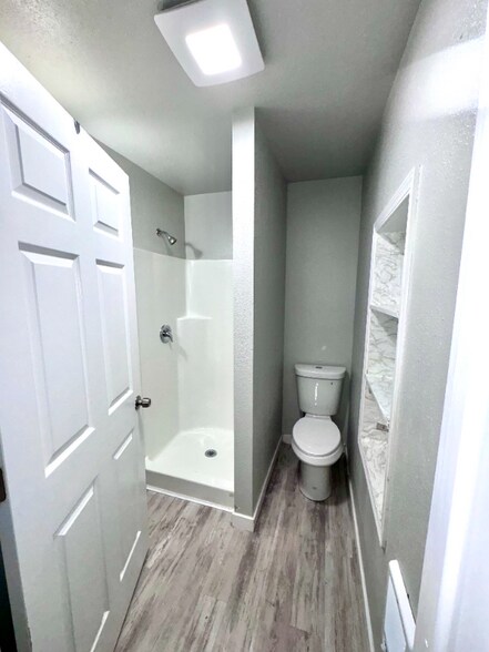 Building Photo - 63671 Harriet Rd