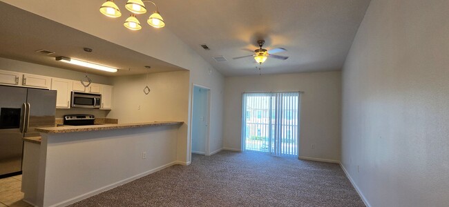 Building Photo - Move-In Special 1/2 off 1st month rent!