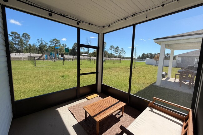 Building Photo - Spacious & Modern Layout – Perfect for Ent...