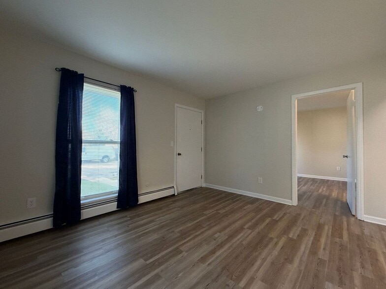 Building Photo - 8050 Niwot Rd