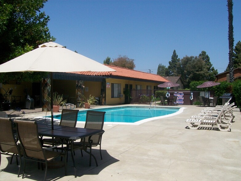 Building Photo - 14271 Browning Ave