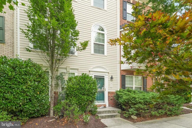Building Photo - 9624 Westerdale Dr