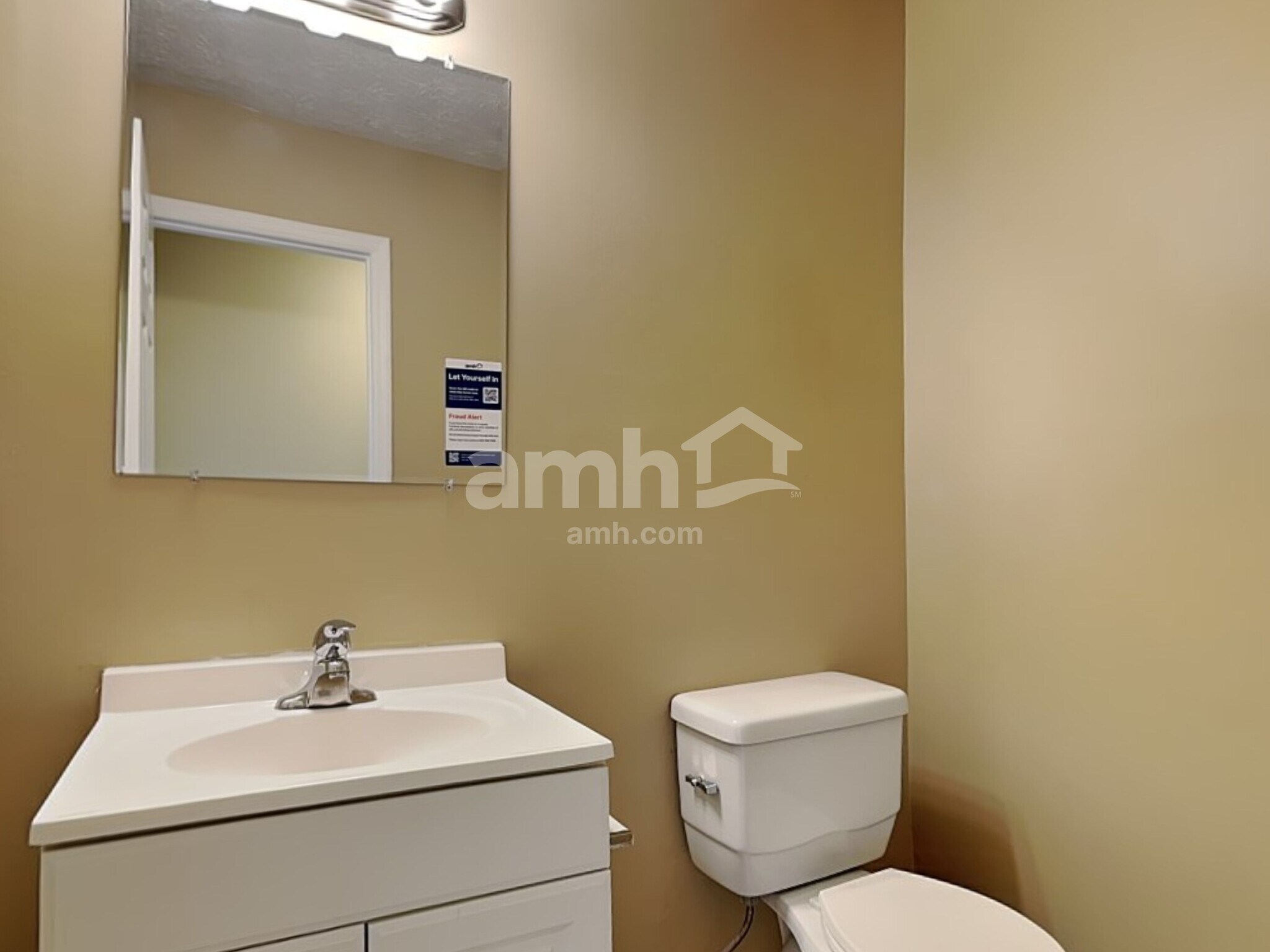 Building Photo - 138 Thompson St