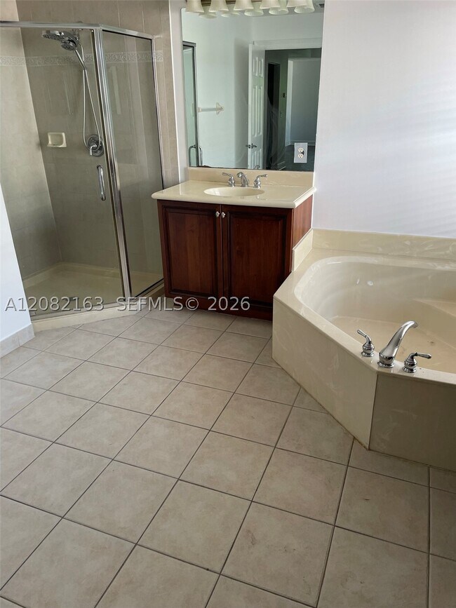 Building Photo - 17404 SW 47th Ct