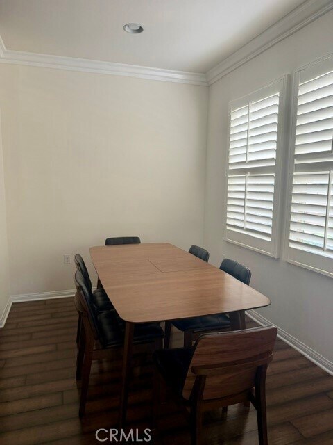 Building Photo - 428 Campestre Ln