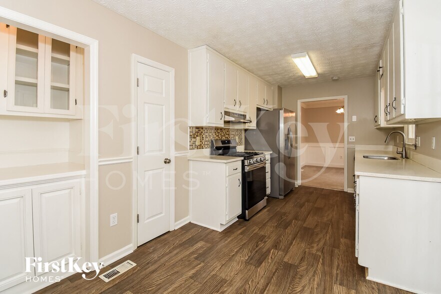 Building Photo - 508 Chestnut Ridge