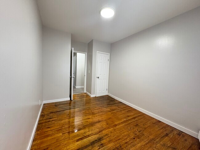 174-176 Ocean Ave 2 - 176 Ocean Ave