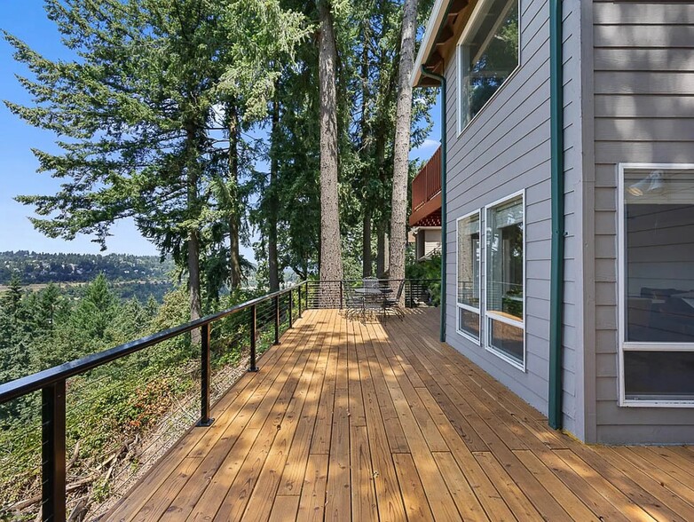 Building Photo - 129 Deerbrook Dr
