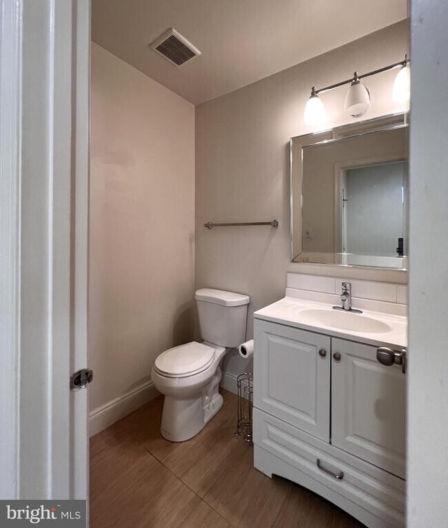 Building Photo - 7537 Coddle Harbor Ln