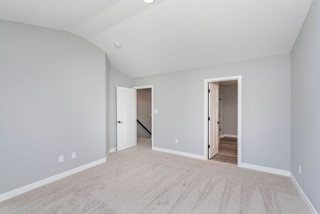 Building Photo - Brand New 3 Bed Townhome in Booming Westfi...