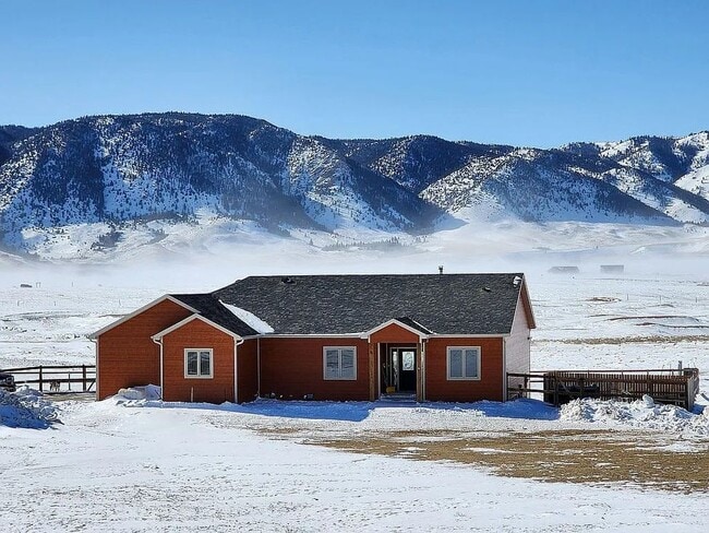 Building Photo - 14 Eagletail Dr