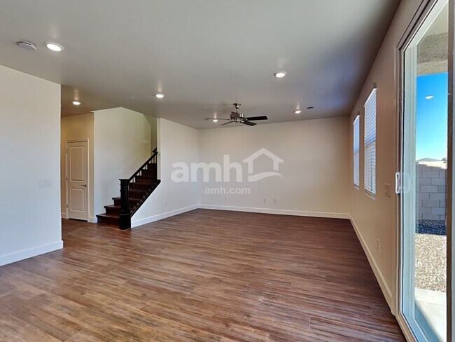 Building Photo - 7507 S Via Bombachas