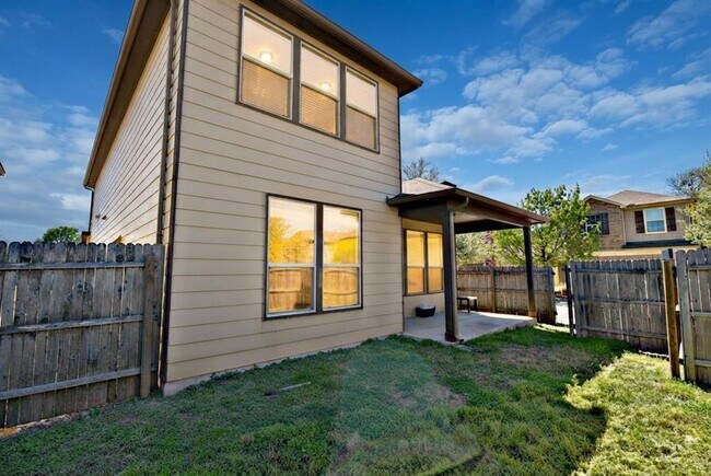 Building Photo - 2304 Capra Ter