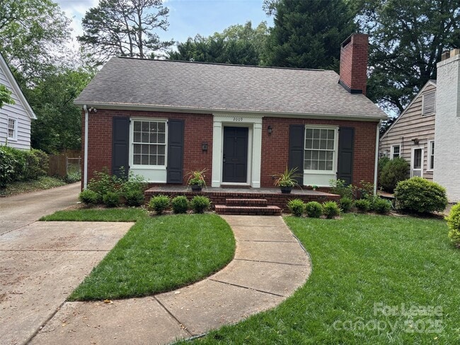 Primary Photo - 2009 Truman Rd