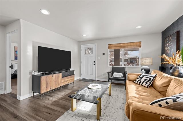 Building Photo - 4717 Meade St