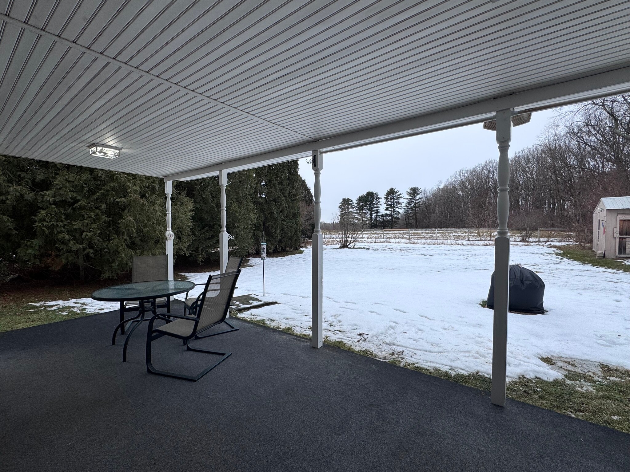 Building Photo - 975 Saratoga Rd