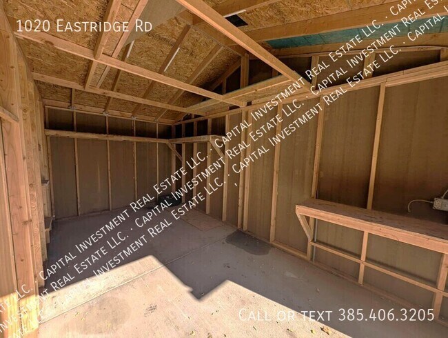 Building Photo - 1020 Eastridge Rd