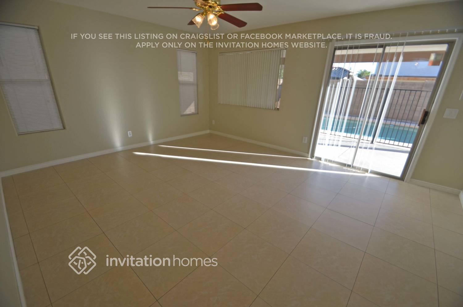 Building Photo - 12925 W Palm Ln