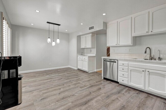 Building Photo - 19355 Sherman Way