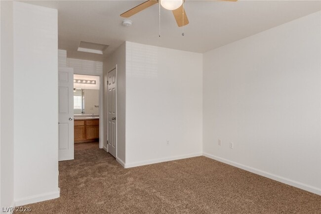 Building Photo - 4730 E Craig Rd