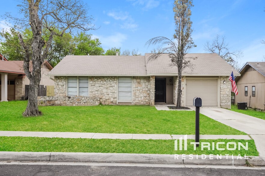 Primary Photo - 5126 Casa Oro St