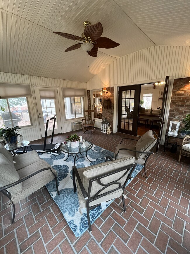 Building Photo - Sandy Springs Rental Home