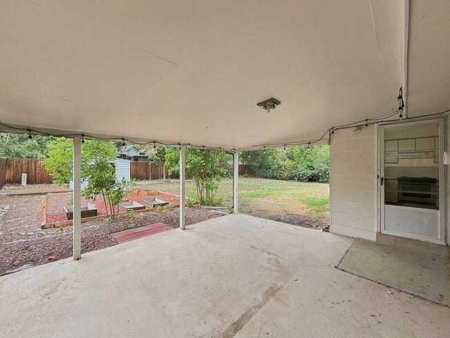 Building Photo - 10841 W 68th Pl