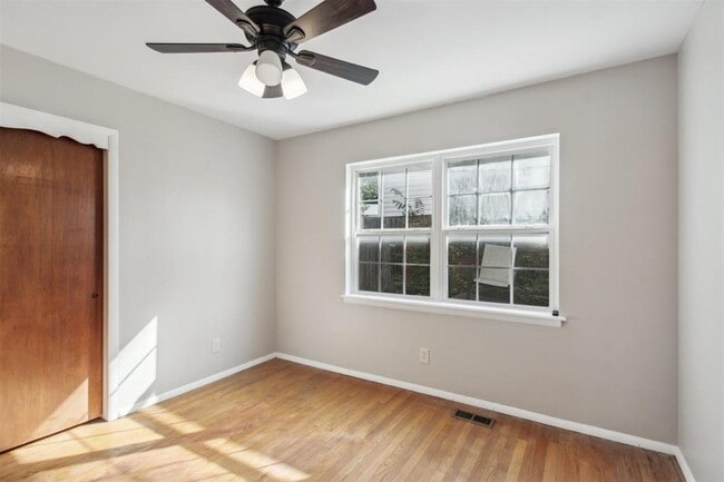 Building Photo - 309 Sherri Ln