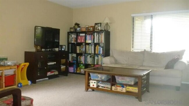 Building Photo - 8434 Summerdale Rd