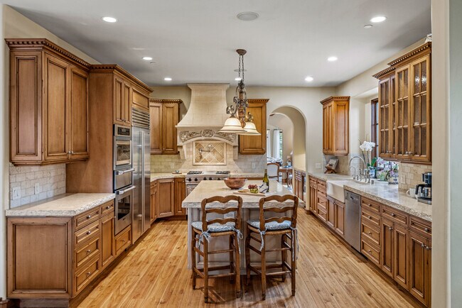 Building Photo - 3317 Taylor Rd